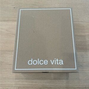 Dolce Vita Elora Shoe Box in Natural Raffia